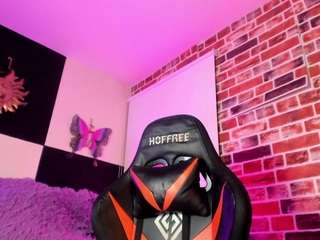 aleja-hill Sex Cam Show