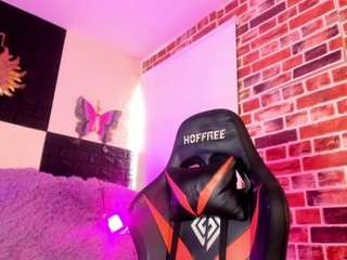 aleja-hill Sex Cam Show