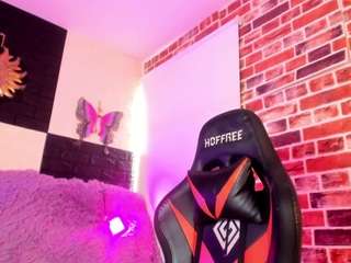 aleja-hill Sex Cam Show
