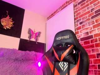 aleja-hill Sex Cam Show