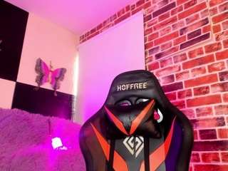aleja-hill Sex Cam Show