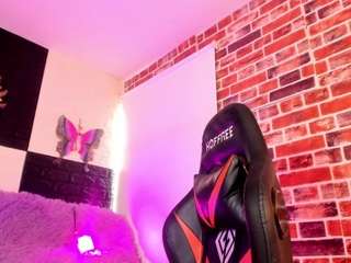 aleja-hill Sex Cam Show