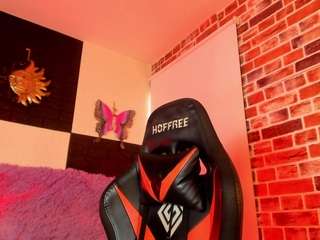 aleja-hill Sex Cam Show