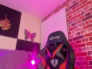 aleja-hill live webcam show