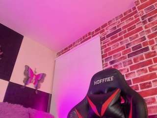 aleja-hill live webcam show