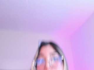 emily-braums webcam model