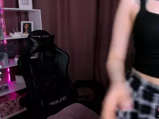 EvaElffie's Live Sex Cam Show