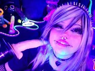  laytonlange chat room