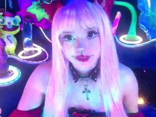 laytonlange's CamSoda show and profile