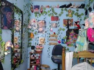 nicoleink01 live cam profile