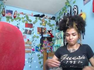 nicoleink01 live cam profile