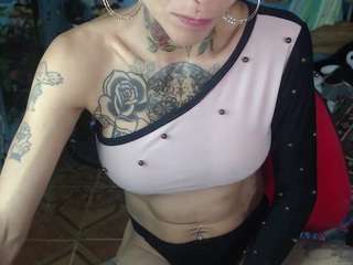 nicoleink01