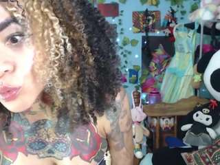 nicoleink01