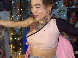 nicoleink01