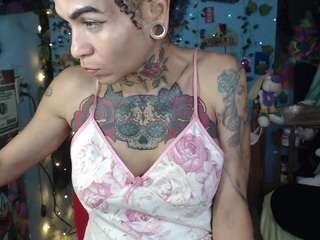 Nicoleink01's live stream