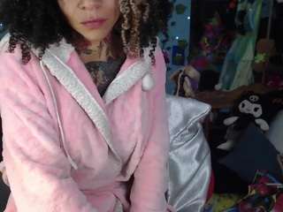 nicoleink01