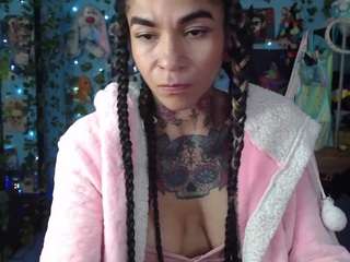 nicoleink01
