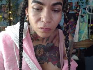 nicoleink01
