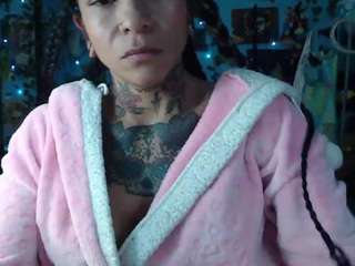 nicoleink01