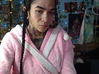 nicoleink01