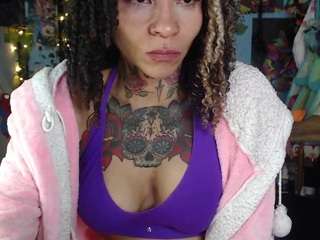 nicoleink01