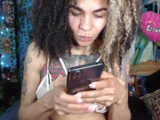 nicoleink01