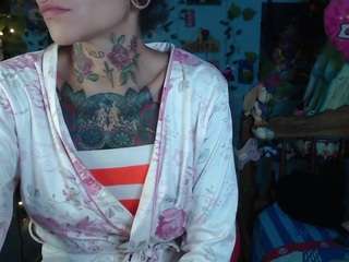 nicoleink01