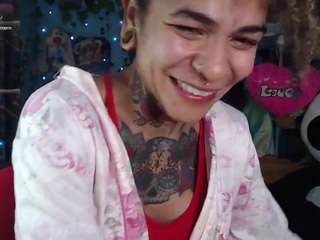 nicoleink01