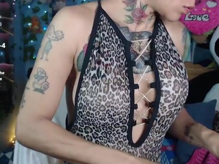 nicoleink01