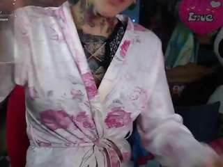 nicoleink01