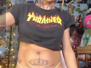 nicoleink01