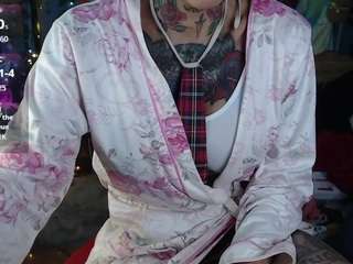 nicoleink01
