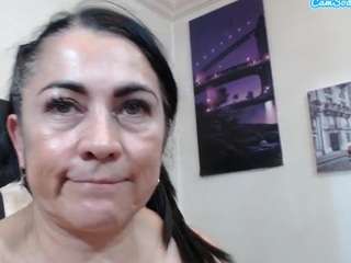 Elizabeth-Wild live webcam show