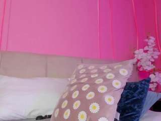 emelyy-carter webcam