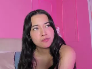 Spicy Emely's Live Sex Cam Show