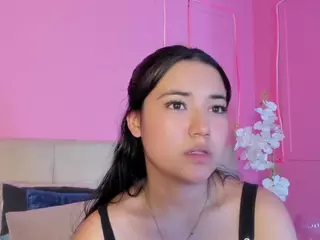 Spicy Emely's Live Sex Cam Show