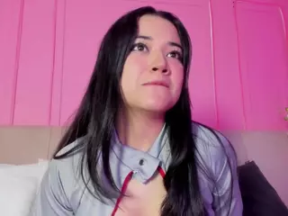 Spicy Emely's Live Sex Cam Show