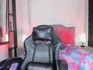 kittyqueen01's CamSoda show and profile