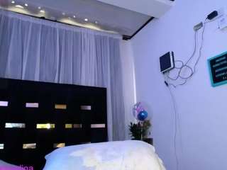 luc11m0r3 Live Webcam on CamSoda