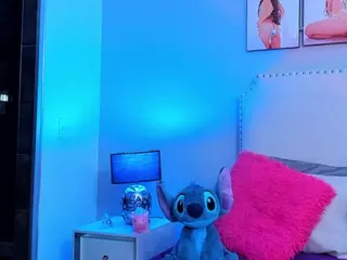 Miafyler's Live Sex Cam Show