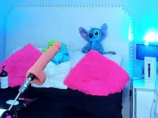 Miafyler's Live Sex Cam Show