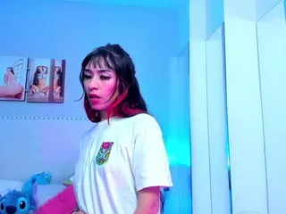 Miafyler's Live Sex Cam Show