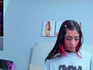 Miafyler's Live Sex Cam Show