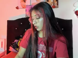 Miafyler's Live Sex Cam Show