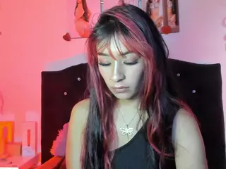 Miafyler's Live Sex Cam Show