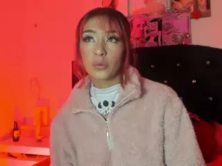 Miafyler's Live Sex Cam Show