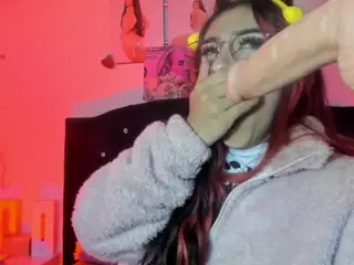 Miafyler's Live Sex Cam Show