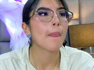 SarahJonnes's Live Sex Cam Show