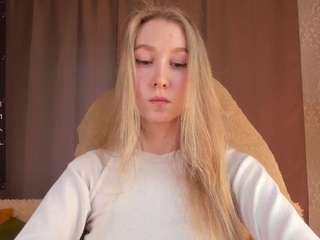 violdream Blonde Squirt Solo camsoda