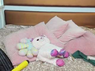 alexissnight Live Webcam on CamSoda